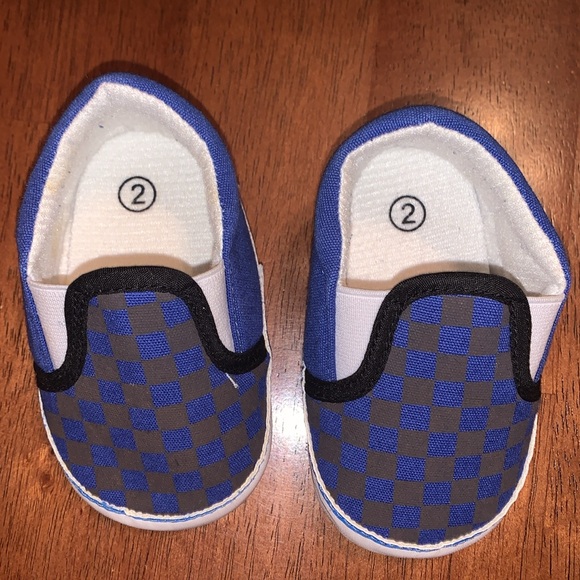 Converse Style Baby Shoes - Picture 4 of 4